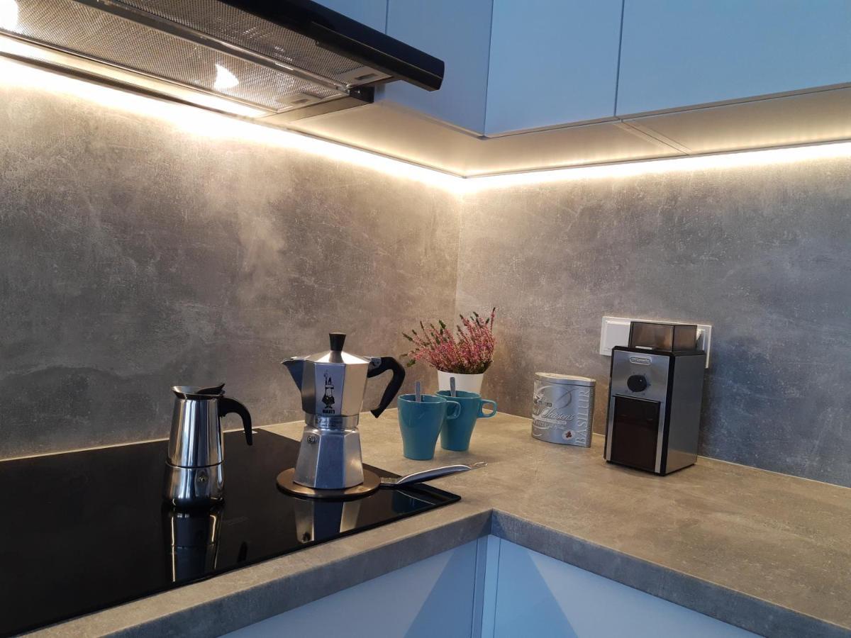 New Apartment Wolynska - Przestronny, Z Widokiem, Czysto, Parking, Balkon Жешов Екстериор снимка